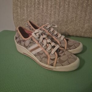 Coach Canvas Signature Nia Wedge Tan Sneakers Women's 6.5